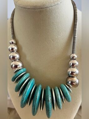 Turquoise Disc Statement Necklace - Silver Accents